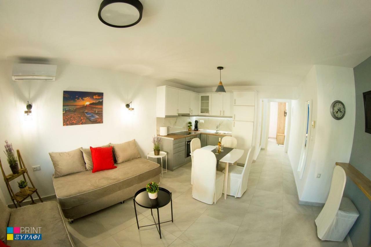 Evaggelia Design Suite Nea Peramos  Ngoại thất bức ảnh
